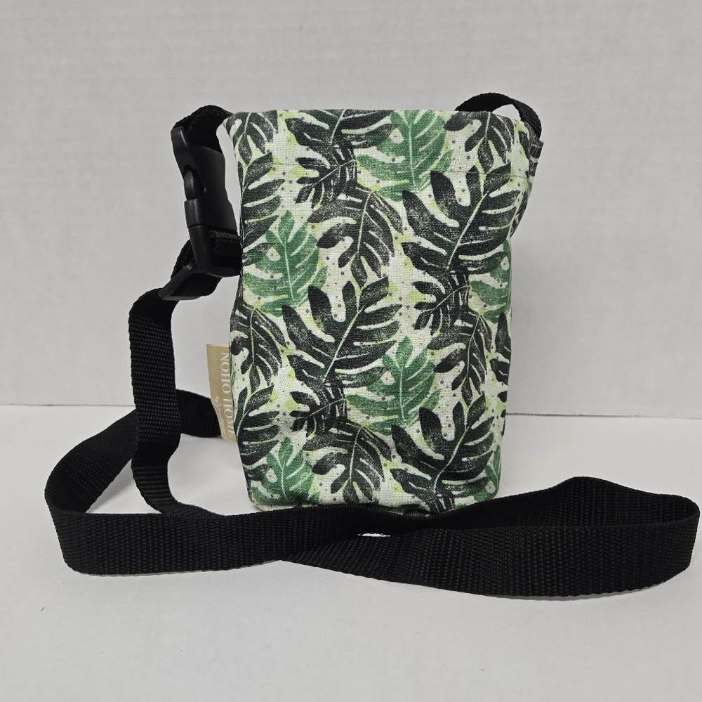 Noho Home by Jalene Kanani Lauae Leaves Print Crossbody Bag 6.5"x6.5"x4" Diam